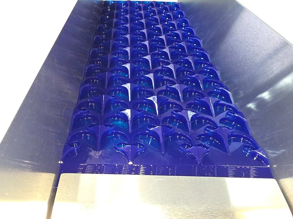 6 inch Bushwalker running Mini Dredge mat