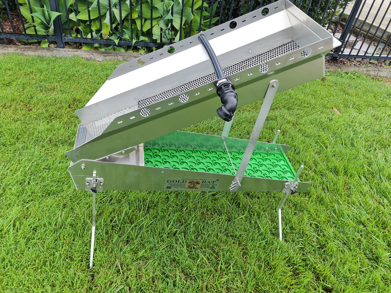 12inch Oversize hopper Outback Pioneer Series Highbanker